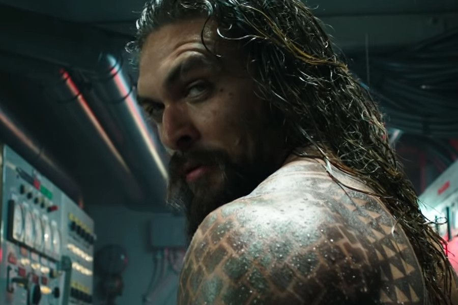 En el tráiler final de Aquaman, lo importante es el tridente de