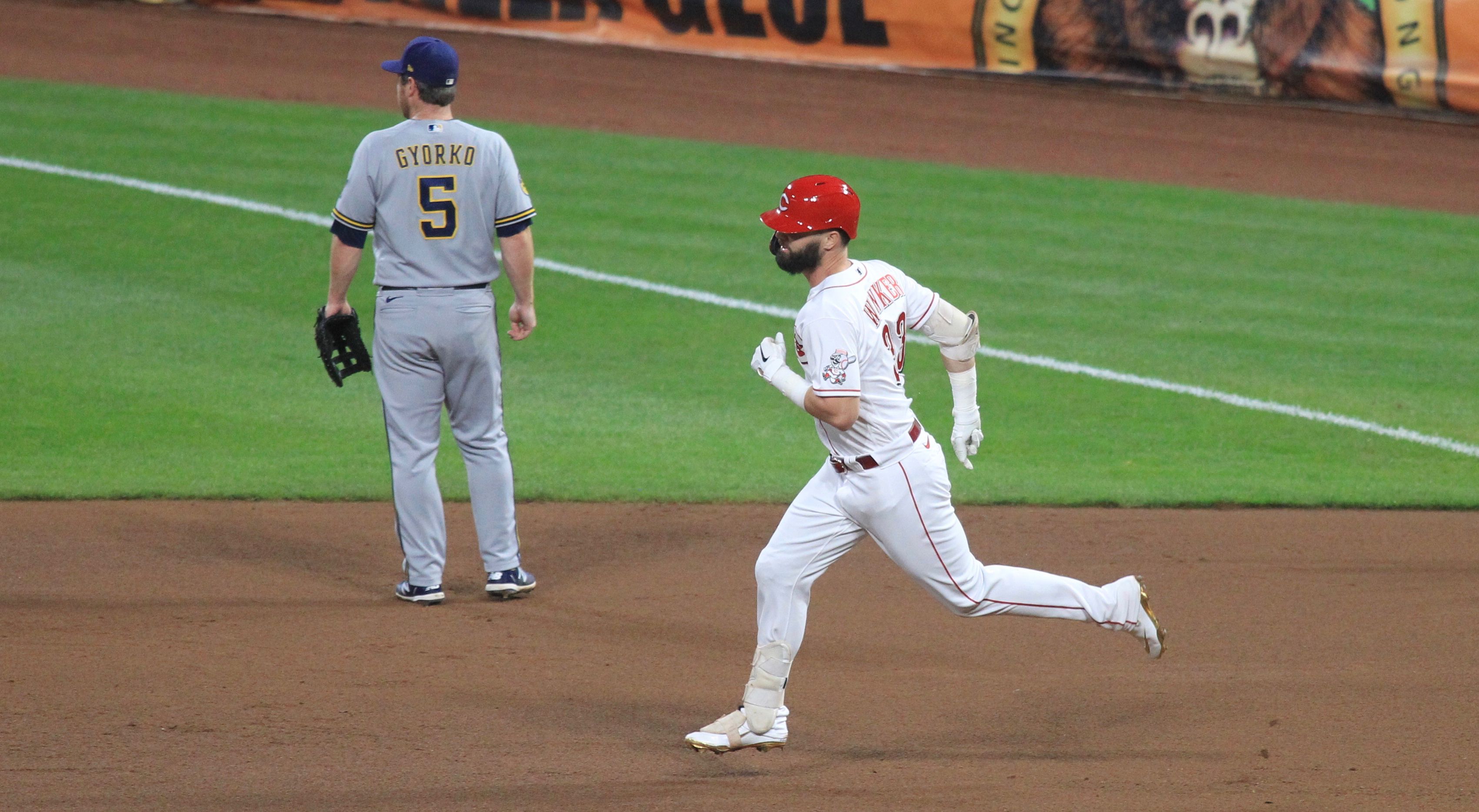 Cincinnati Reds planning for fans, Jesse Winker prefers outfield to DH