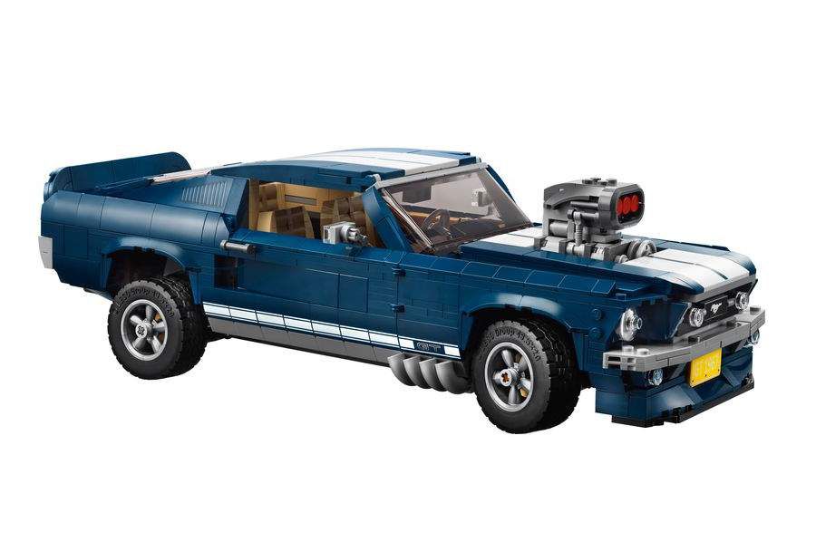 lego-1967-mustang-fastback-102-1550789044-900x598.jpg