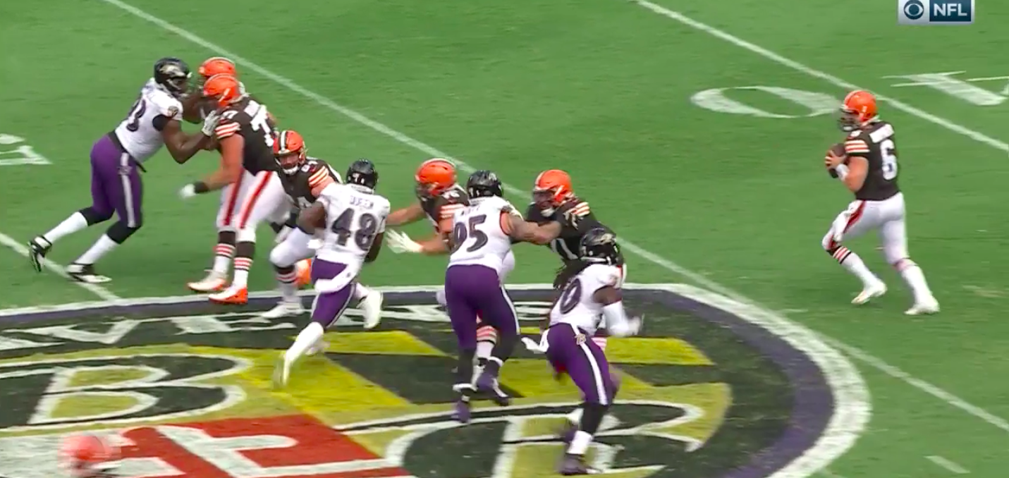 How Baker Mayfield stopped rolling into chaos and started throwing from the  pocket vs. Ravens -- Film Review 