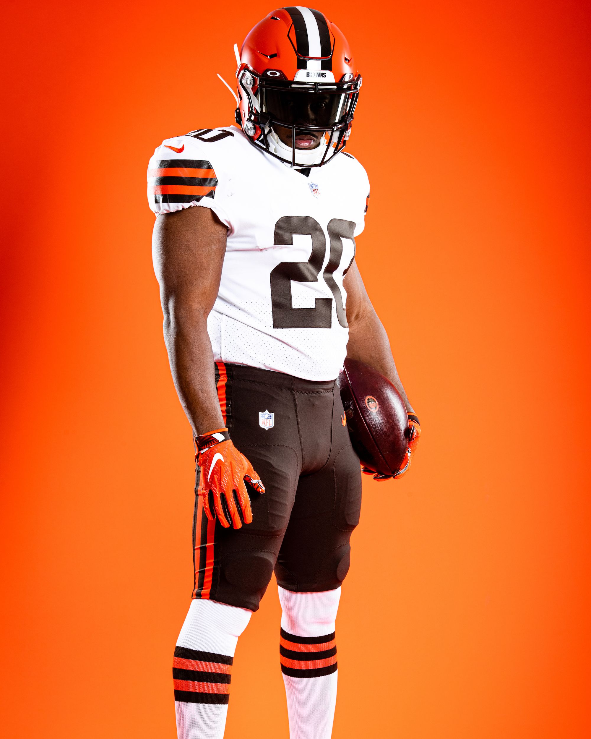 Old Cleveland Browns Game Day Uniform Football Joggers for Men / 2015 to  2019