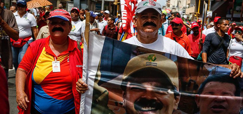 chavistas-marchan-en-c19361987