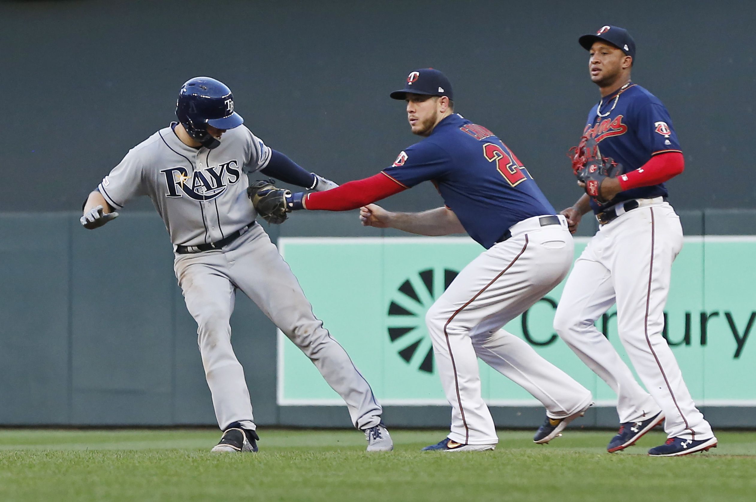 Rays beat Orioles 6-4 in 10 innings to end 4-game skid