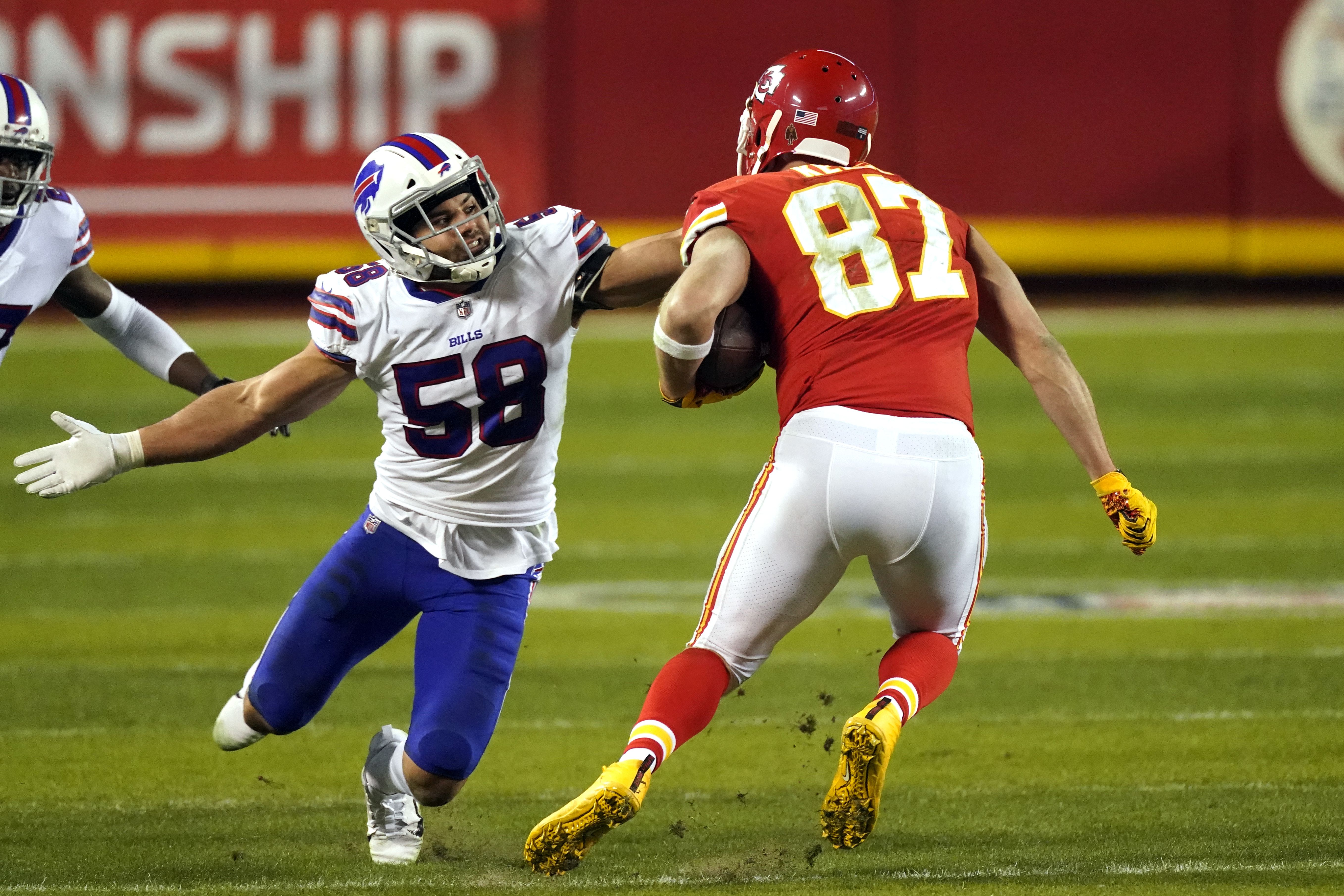 Buffalo Bills LB A.J. Klein makes impact filling in for injured Matt Milano