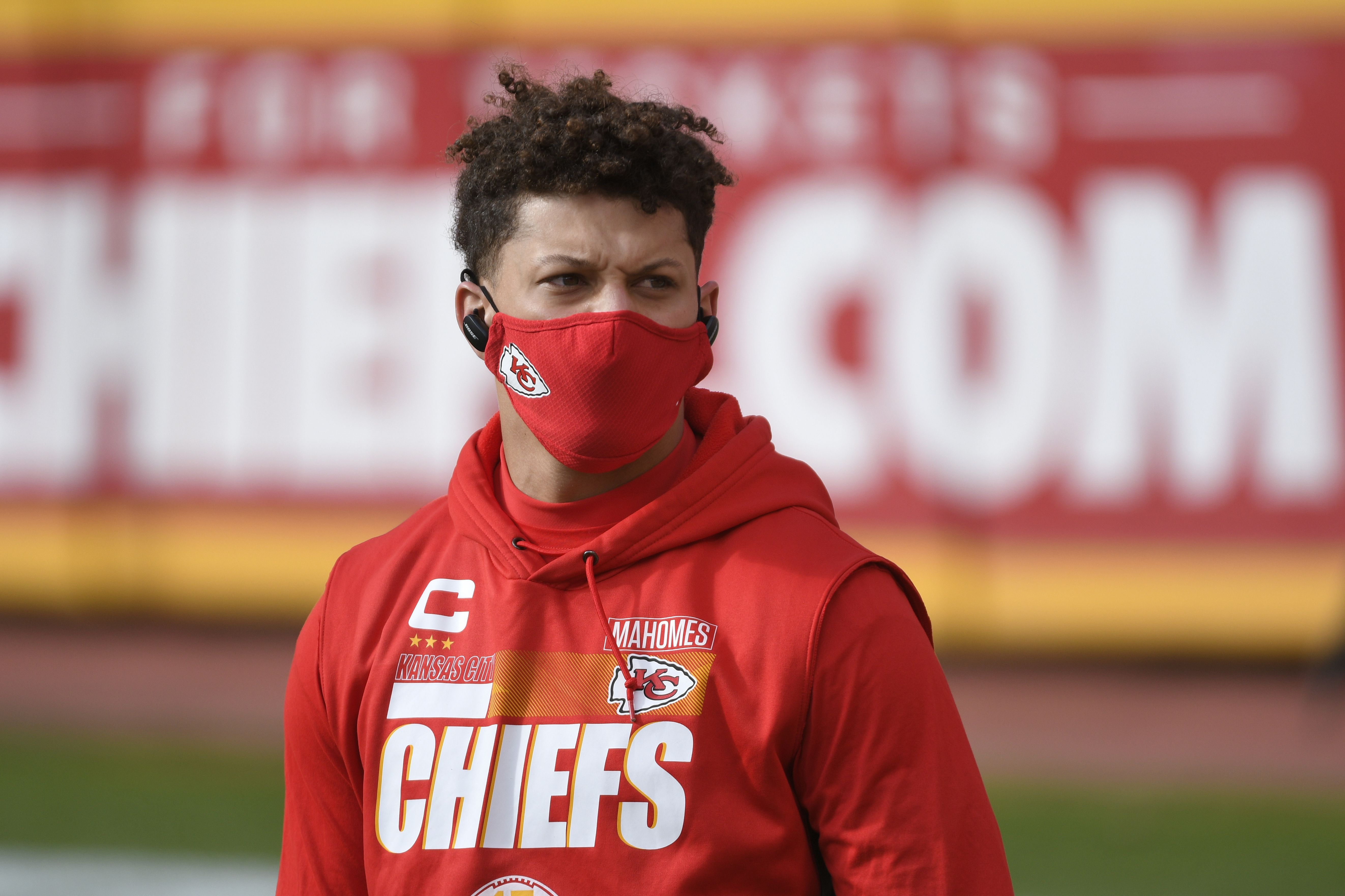 Super Bowl 2021: 2 Chiefs players got a haircut from Covid