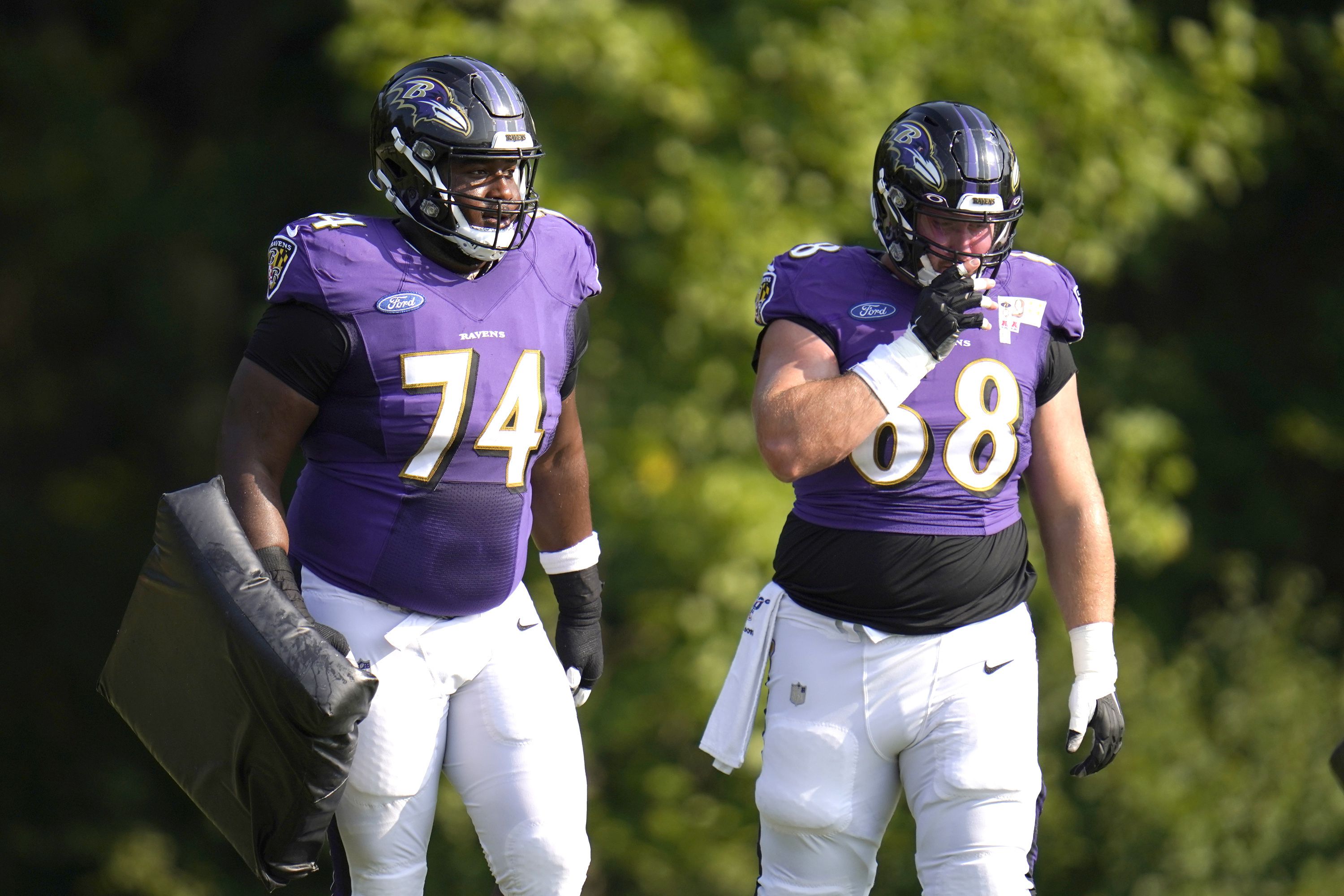 Ravens sign Fluker, who will seek to replace Yanda at guard 