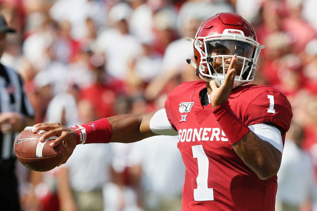 Roll Sooner: How Oklahoma's Jalen Hurts captivated two of college