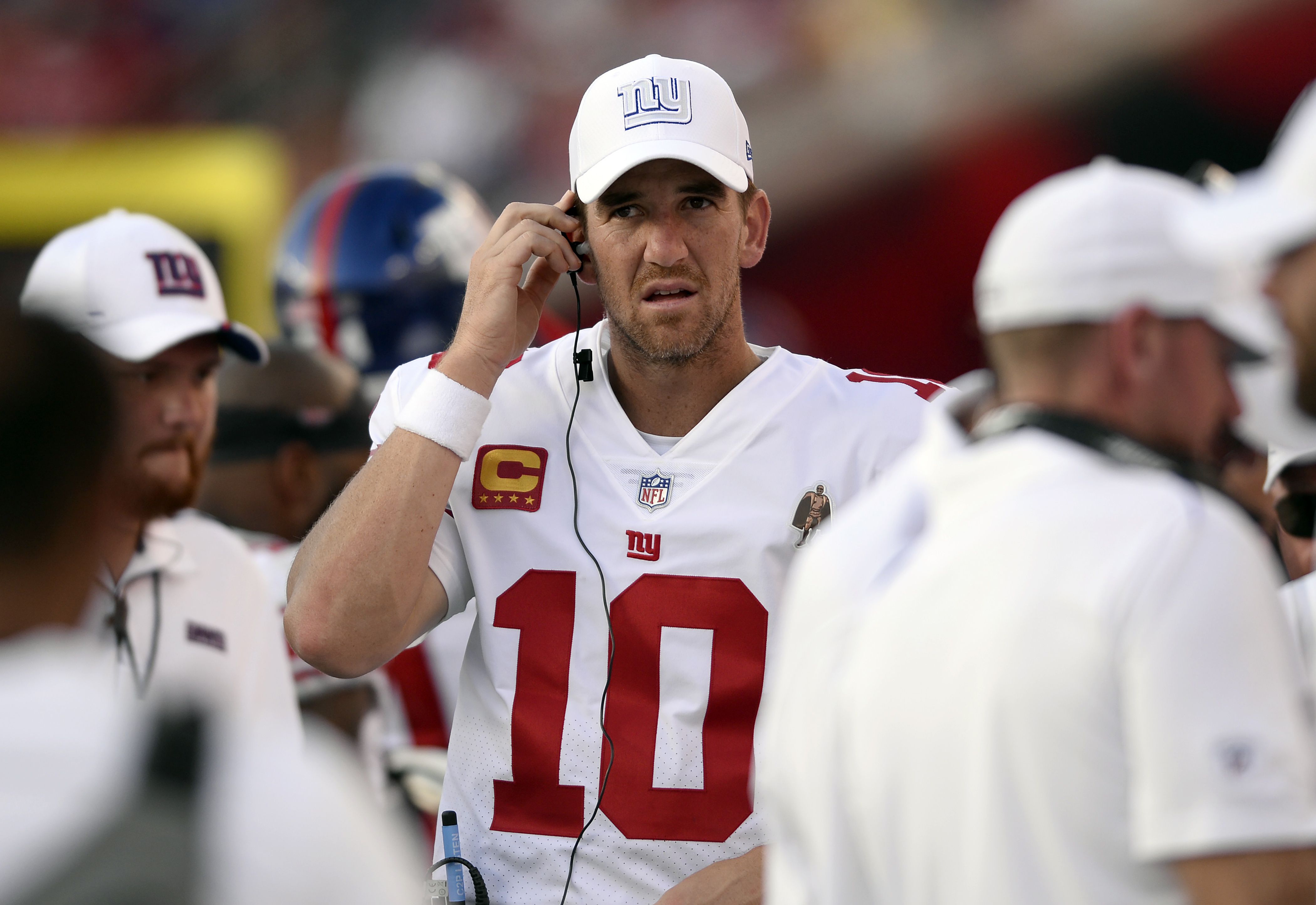 Bill Belichick salutes Eli Manning: ' I wish he'd done a little