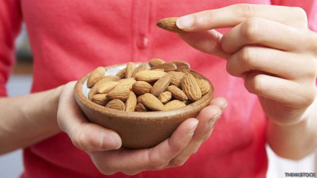 140212135716_almonds_624x351_thinkstock.jpg