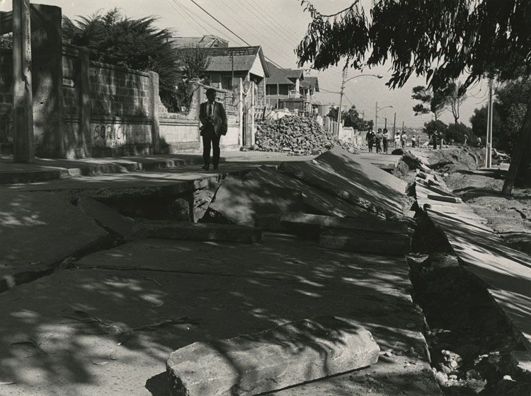 Calle_destruida_por_el_terremoto_de_1985