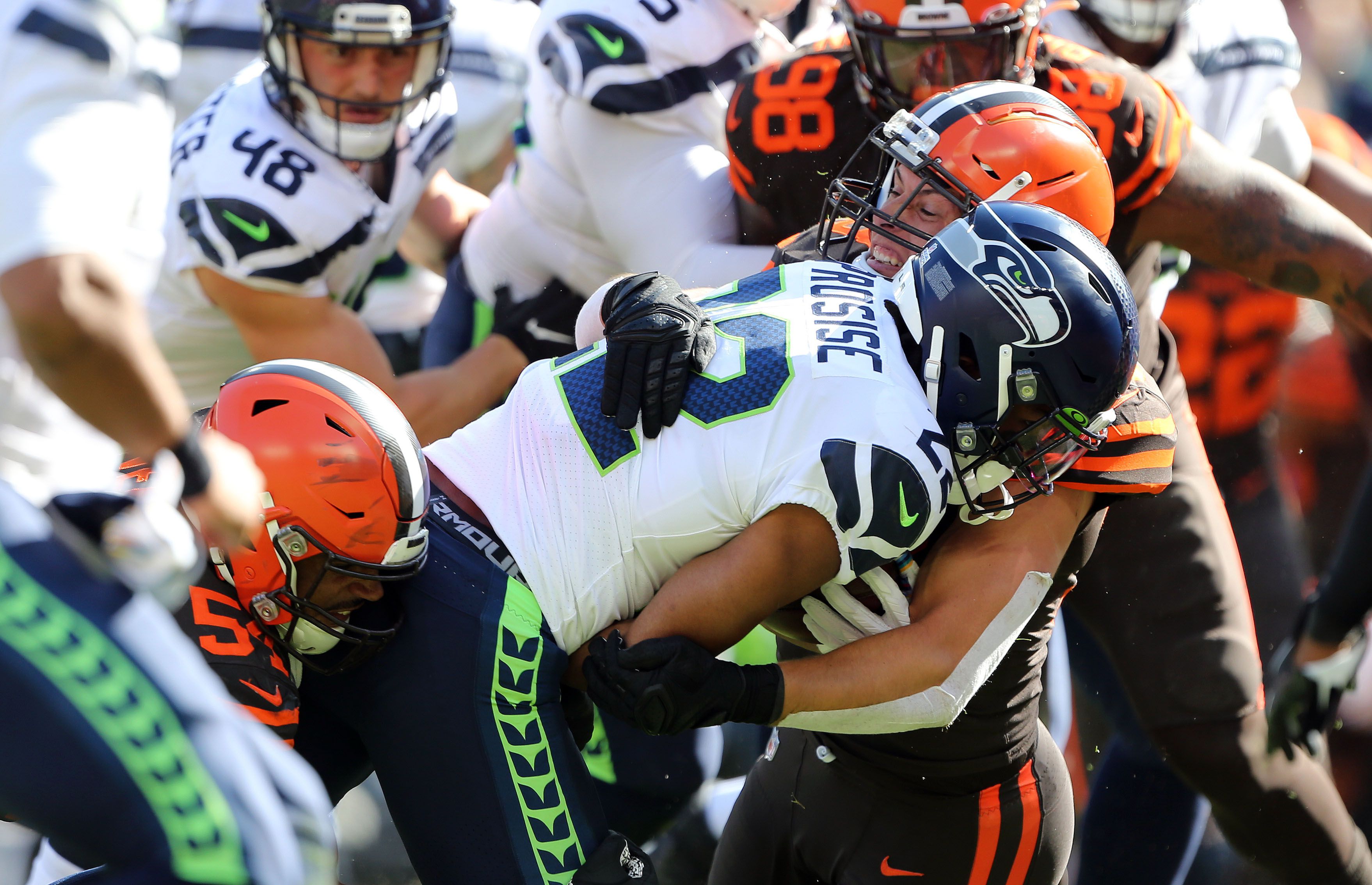 Detroit Lions reportedly waiving former second-round running back Kerryon  Johnson 