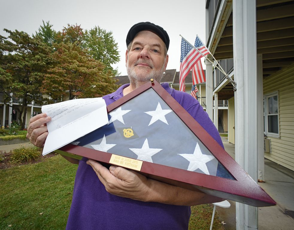 military honors flag