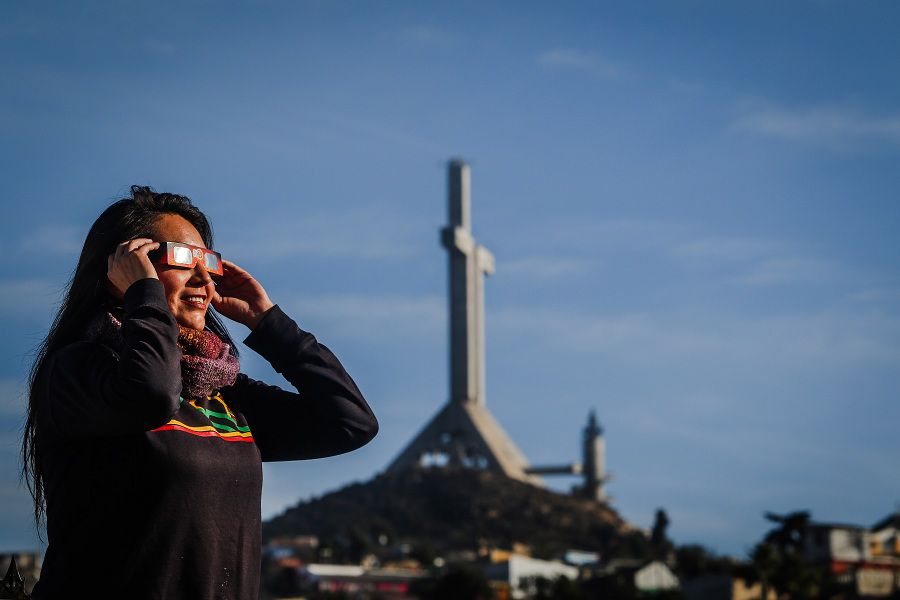 Coquimbanos se preparan para el eclipse de sol