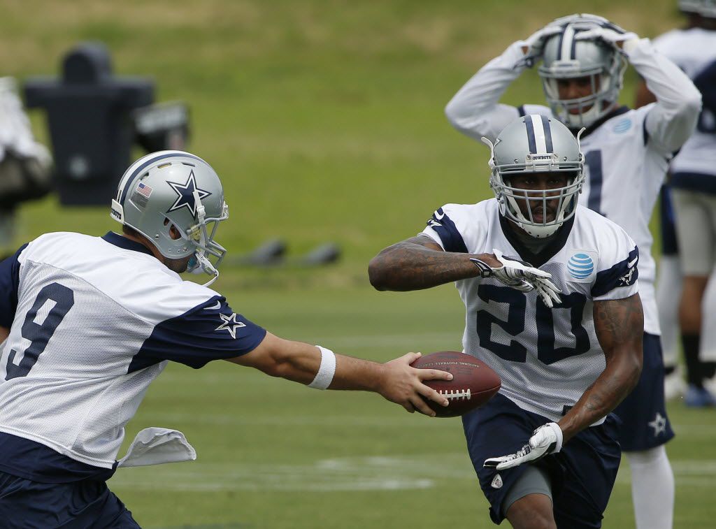 Cowboys: Darren McFadden ready to carry to the load for Elliott