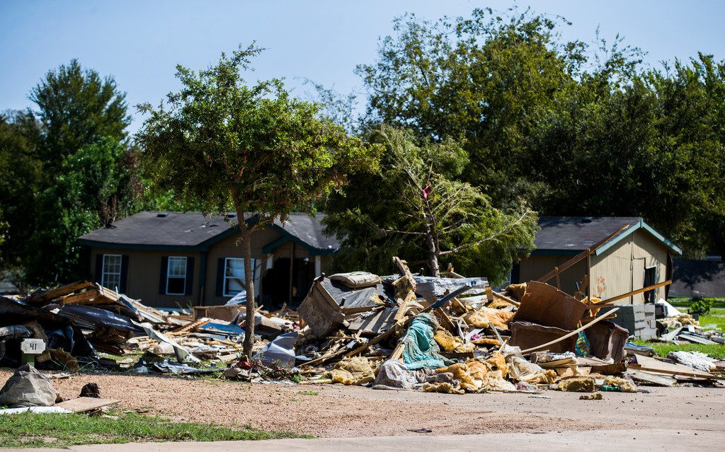 Hundreds Still Homeless In La Grange A Small Texas Town Ravaged By Hurricane Harvey