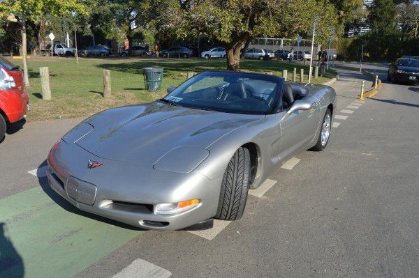 chevrolet_corvette_convertible_1270120444595938315-600x399.jpg