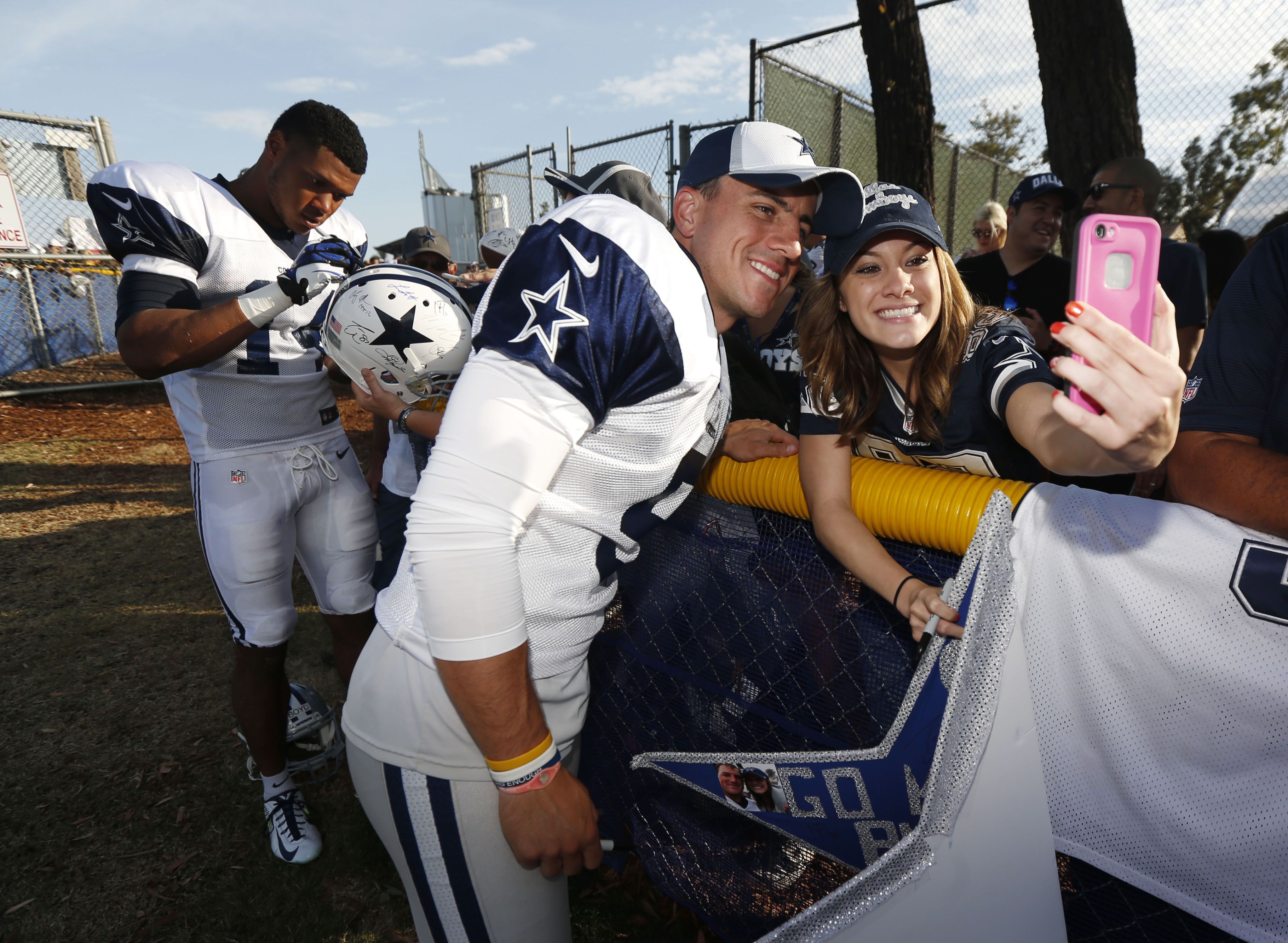 When Tony Romo yells, 'Mustang!' at the line does ball go to Cole Beasley?