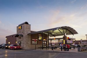 SONIC DRIVE-IN, Kansas City - 8227 Wornall Rd, Santa Fe Hills