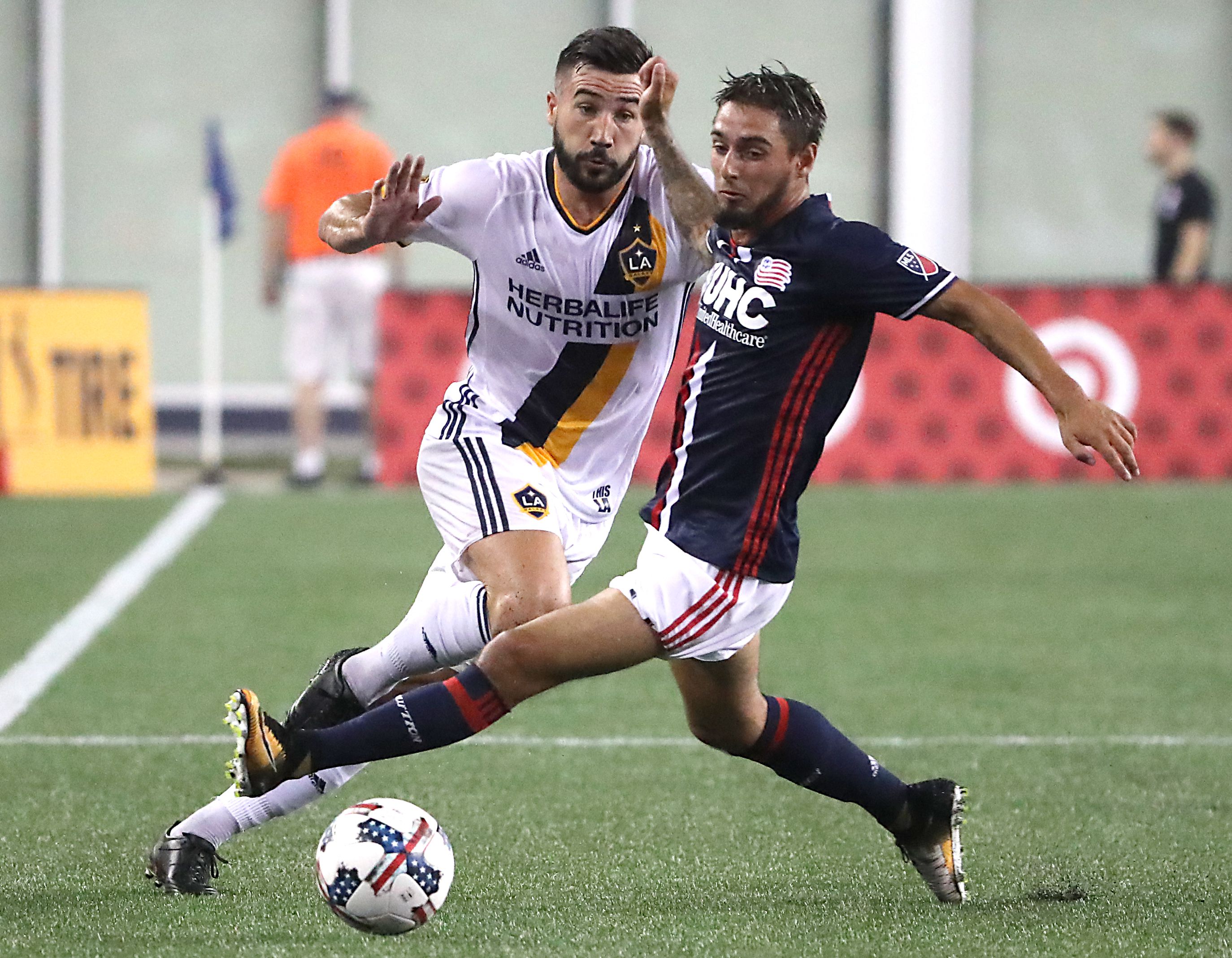 Revolution re-sign Matt Turner to multi-year contract