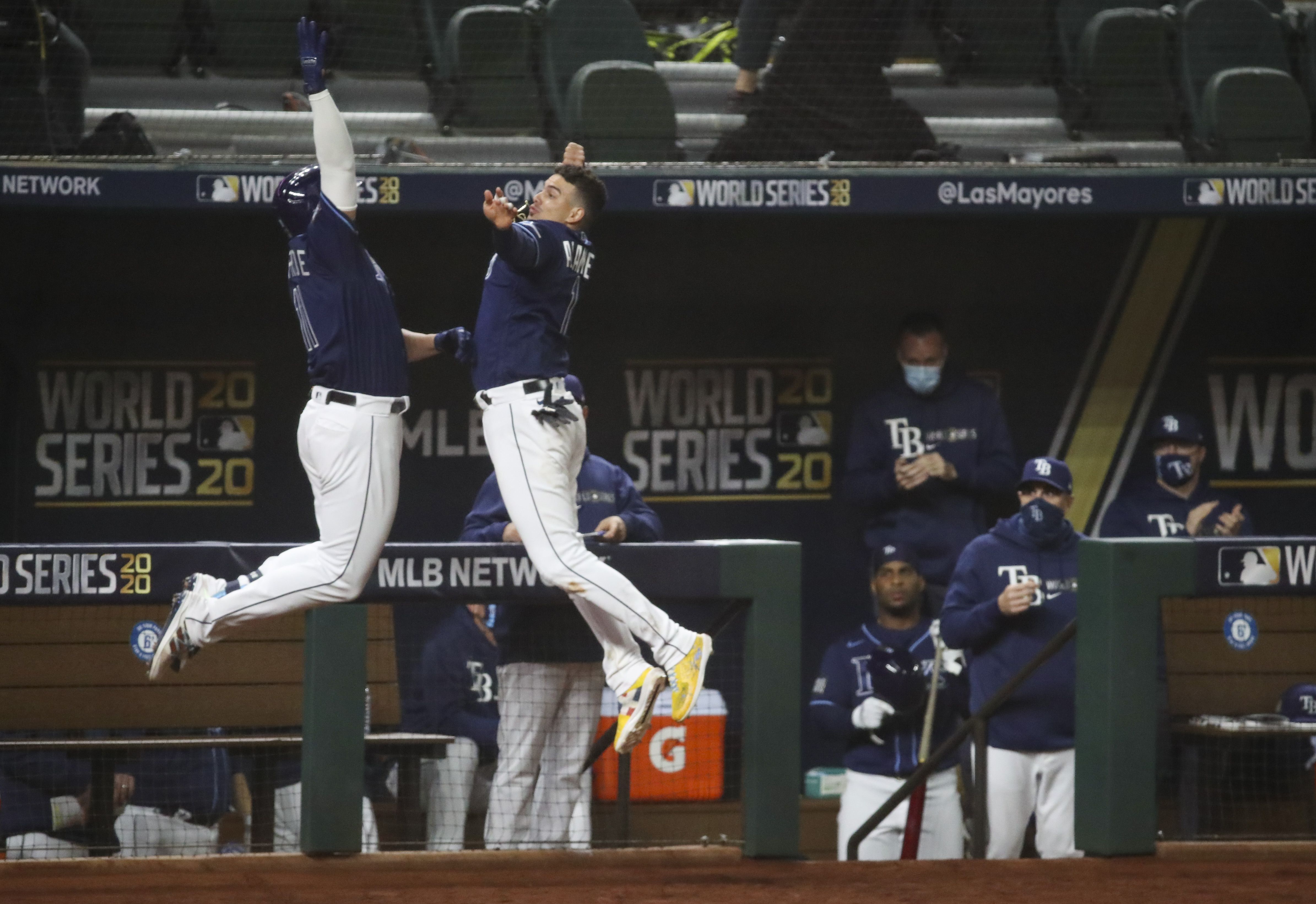 Rays win on Brett Phillips' epic walk-off hit 