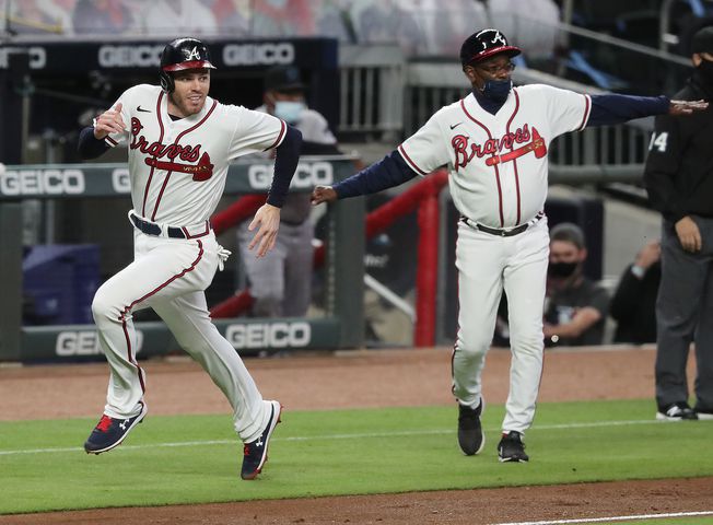 Champs of the east: Braves claim 3rd straight NL East division crown –  WSB-TV Channel 2 - Atlanta