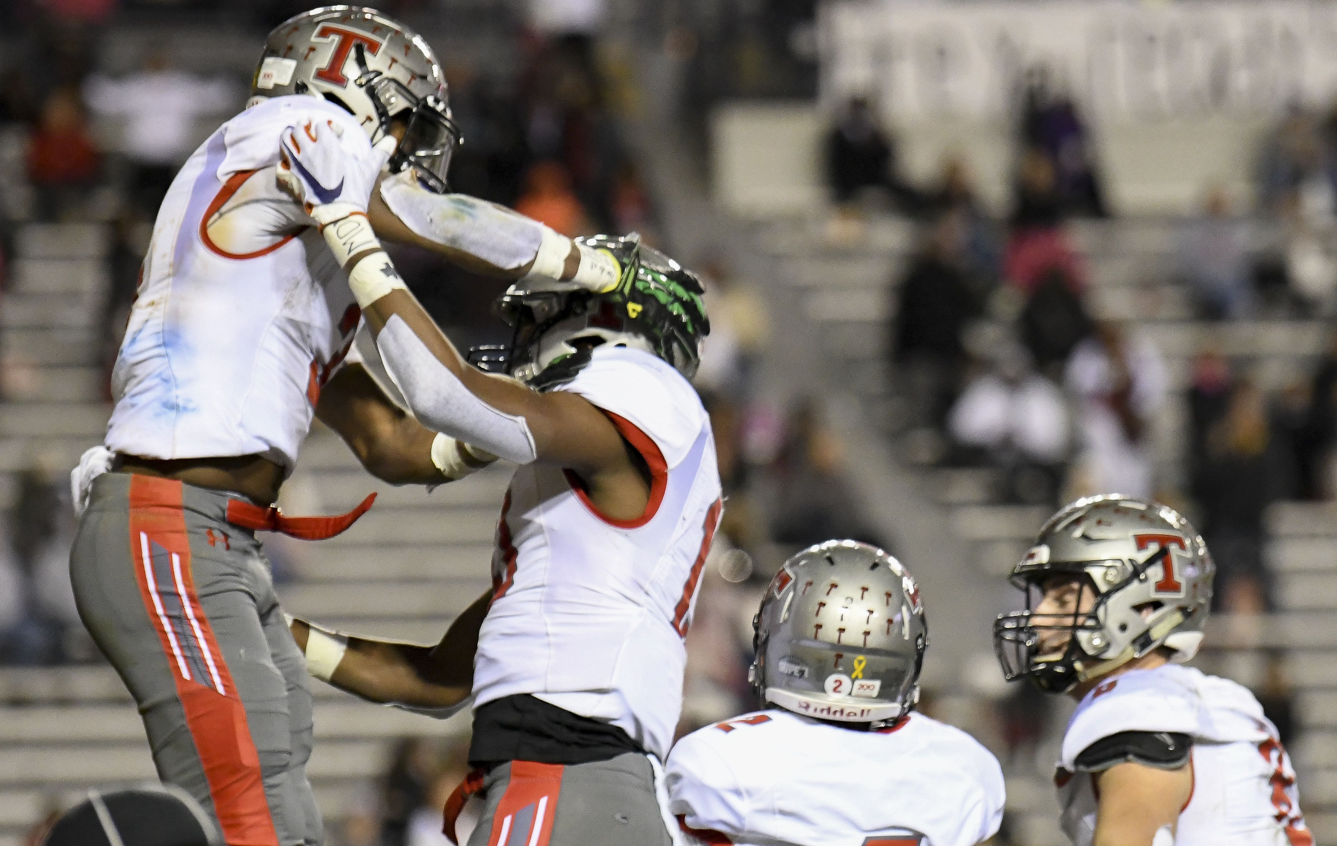 Class 7A championship: Thompson rolls past Central-Phenix City for