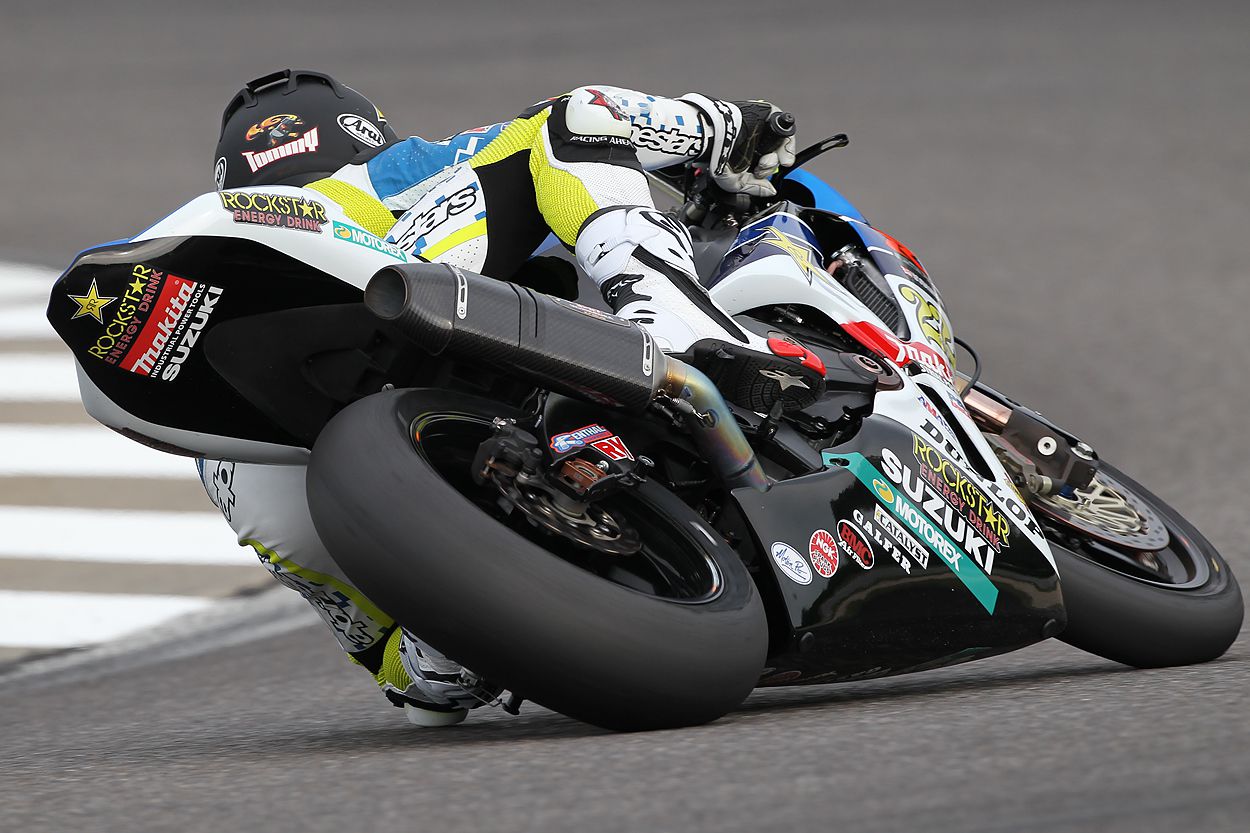 Hayes Tops Hayden in another Close AMA Pro SuperBike Shootout in Birmingham