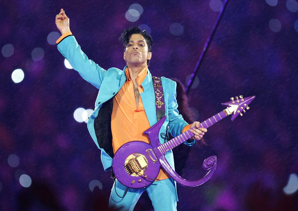 Best Super Bowl Halftime Shows: Every Performance, Ranked - Thrillist