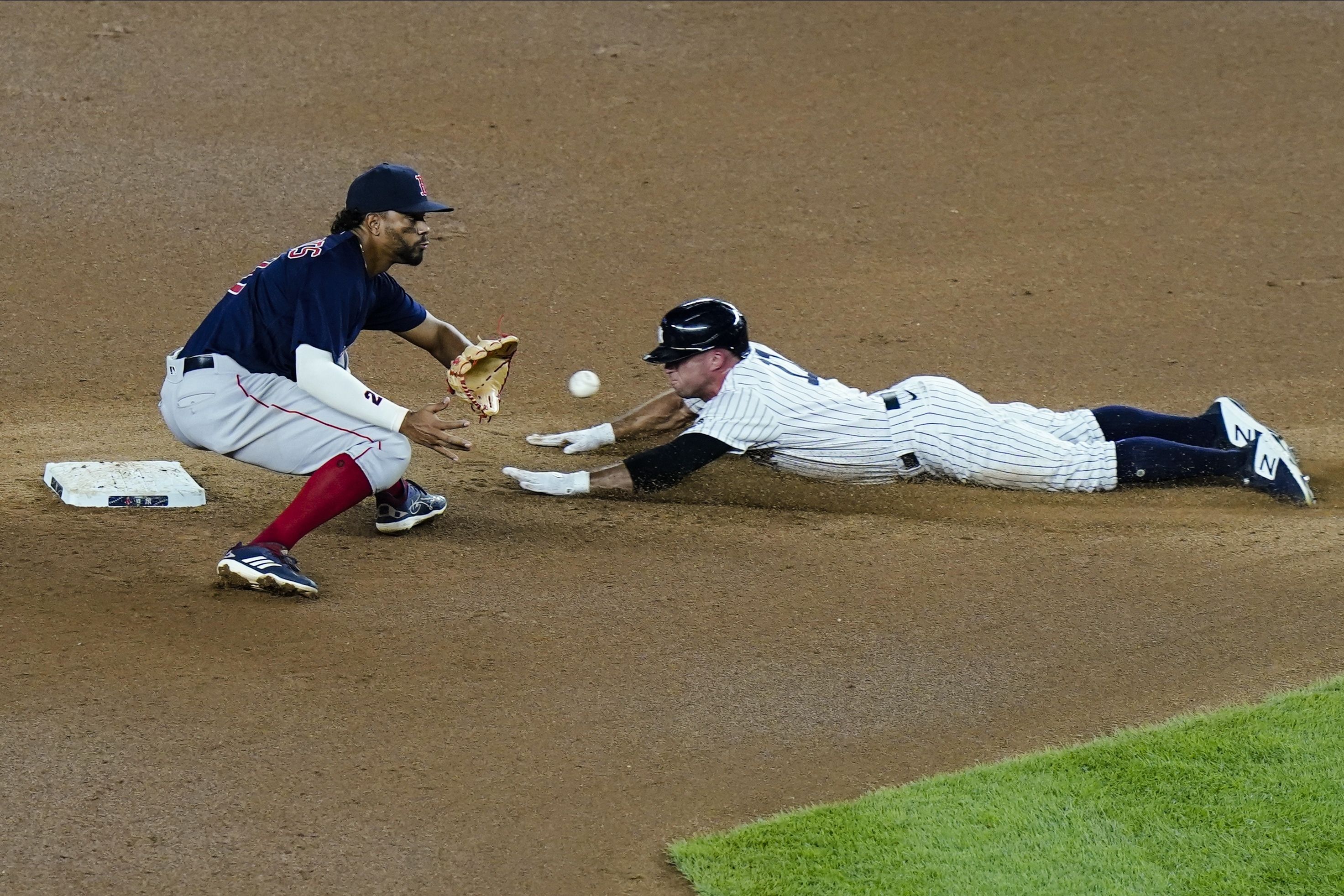 Cole, Stanton lead Yankees past Red Sox 8-3