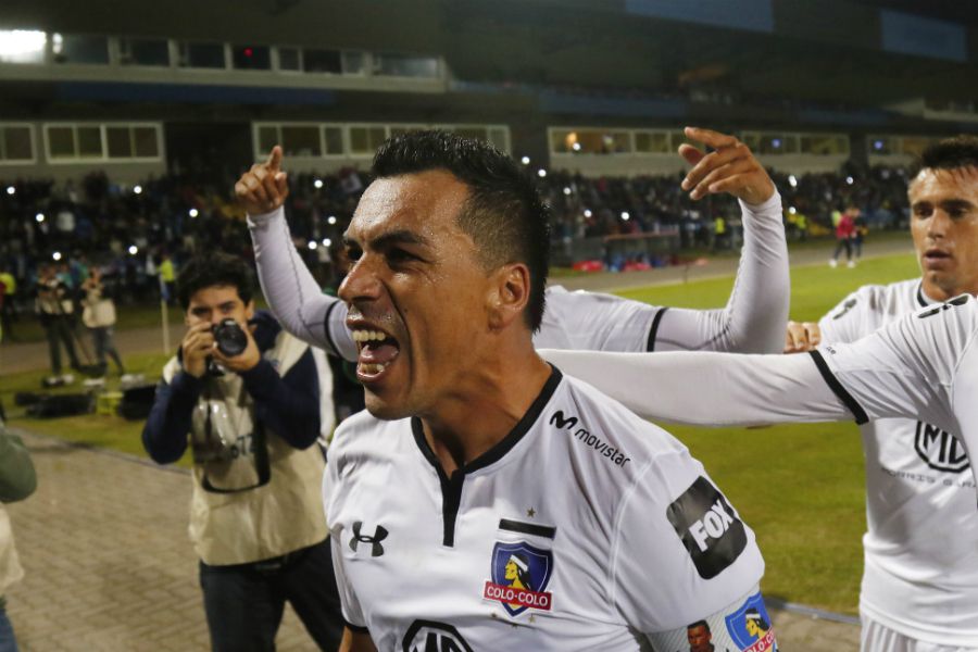 Esteban Paredes.