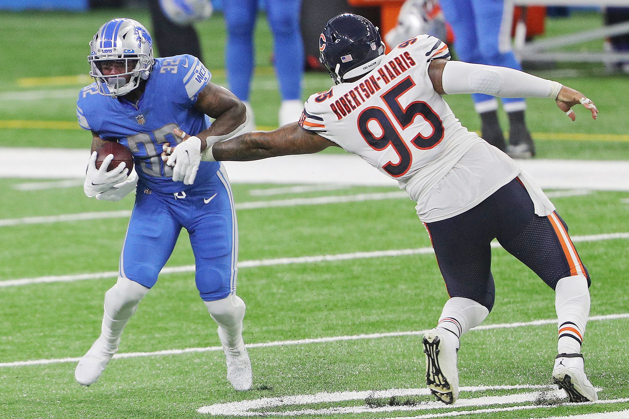 Detroit Lions' Adrian Peterson: 'Tremendous steps' for D'Andre Swift