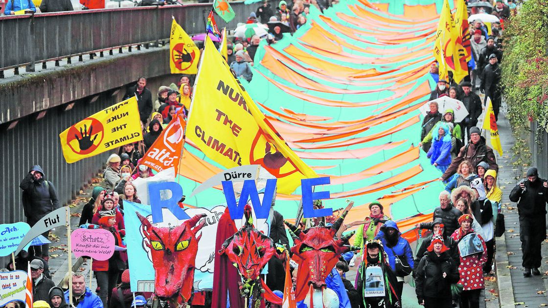 People march during a demonstration in Bonn against the COP 23 UN Climate Change Conference hosted by Fiji but held in Bonn