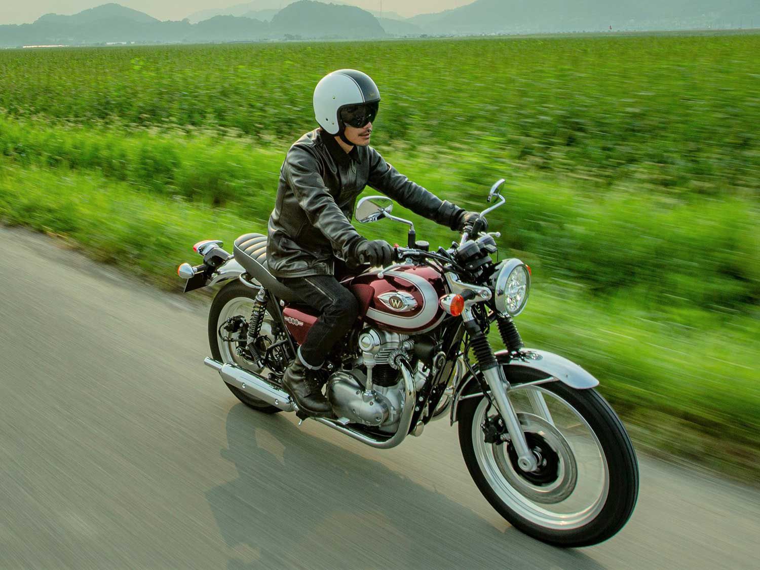 W800 Model Joins 2020 Lineup | Motorcycle Cruiser