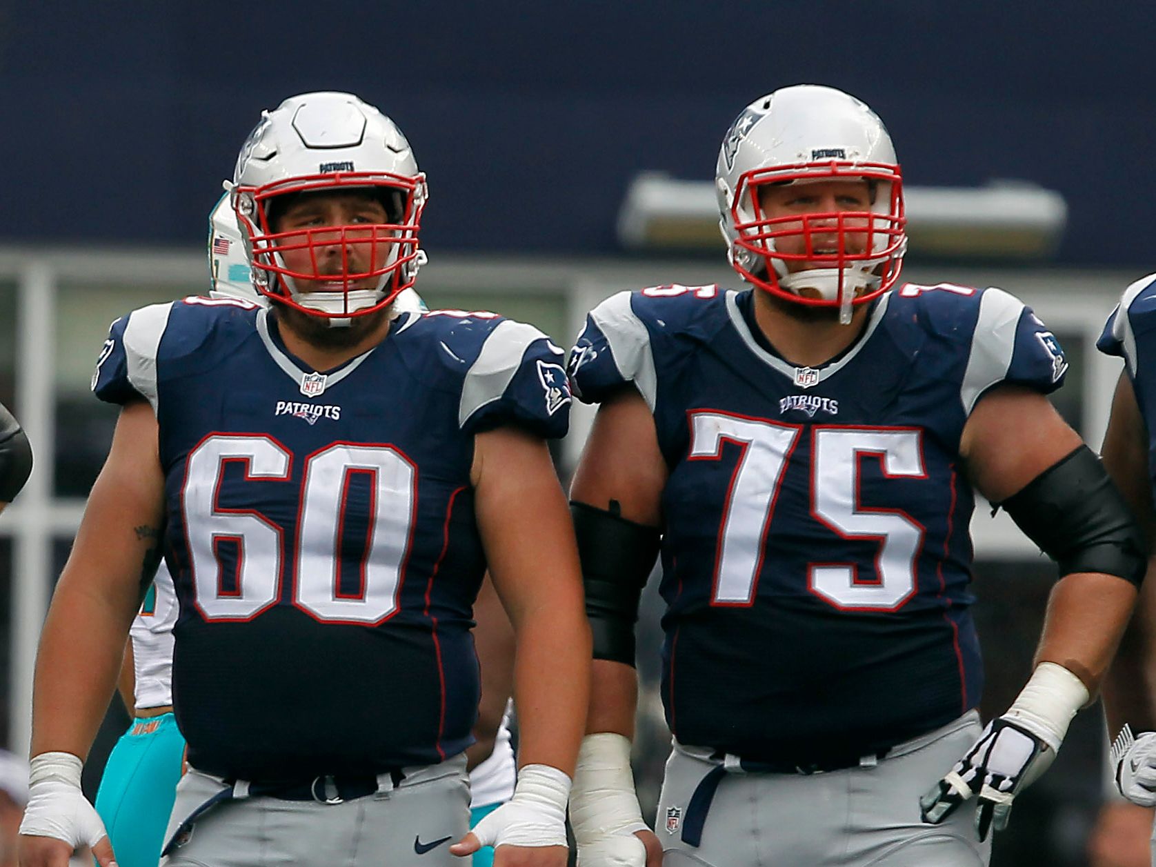 Patriots center David Andrews 'would love to stay' in New England