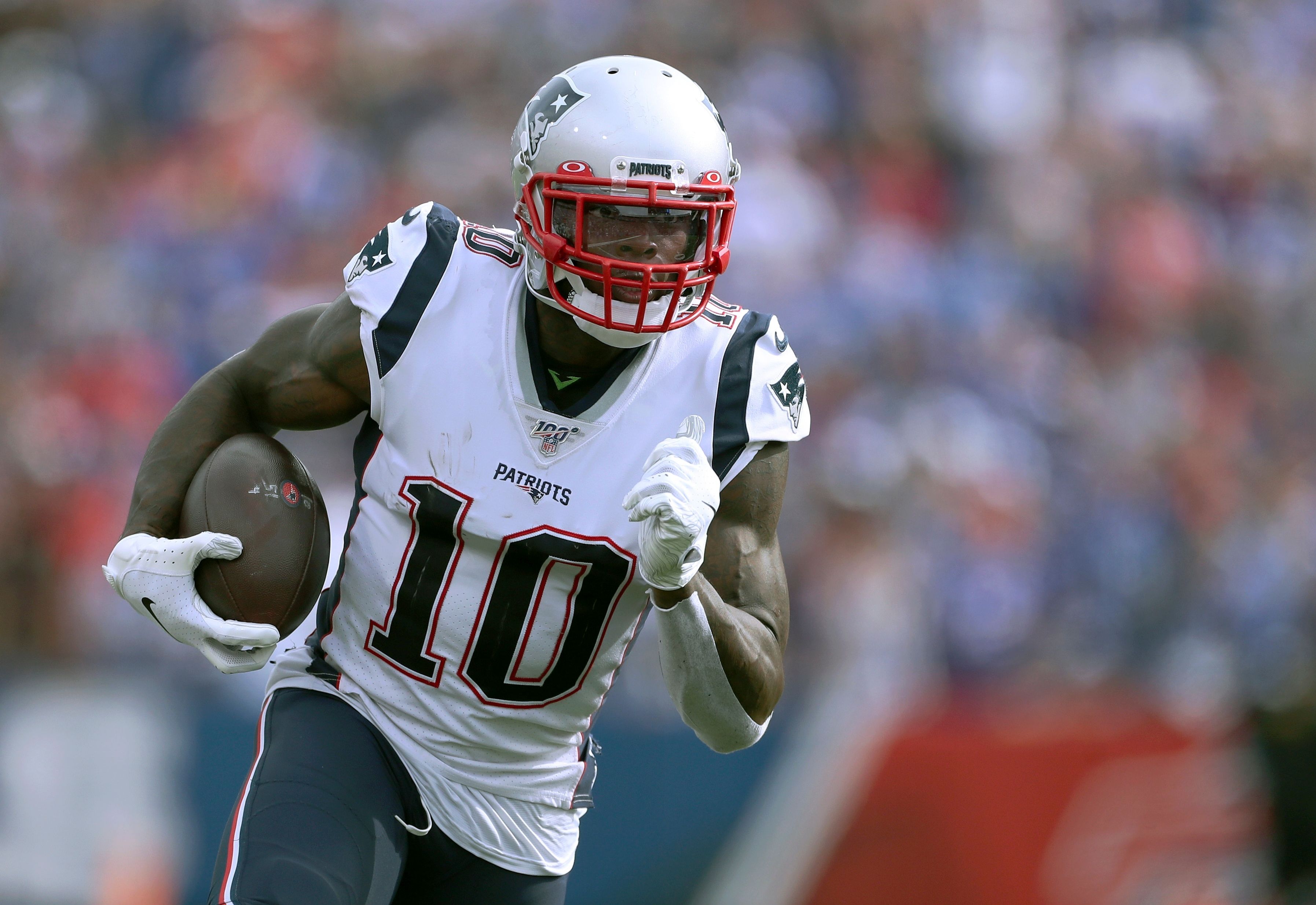 Josh Gordon's Patriots Super Bowl Ring Consigned to Auction