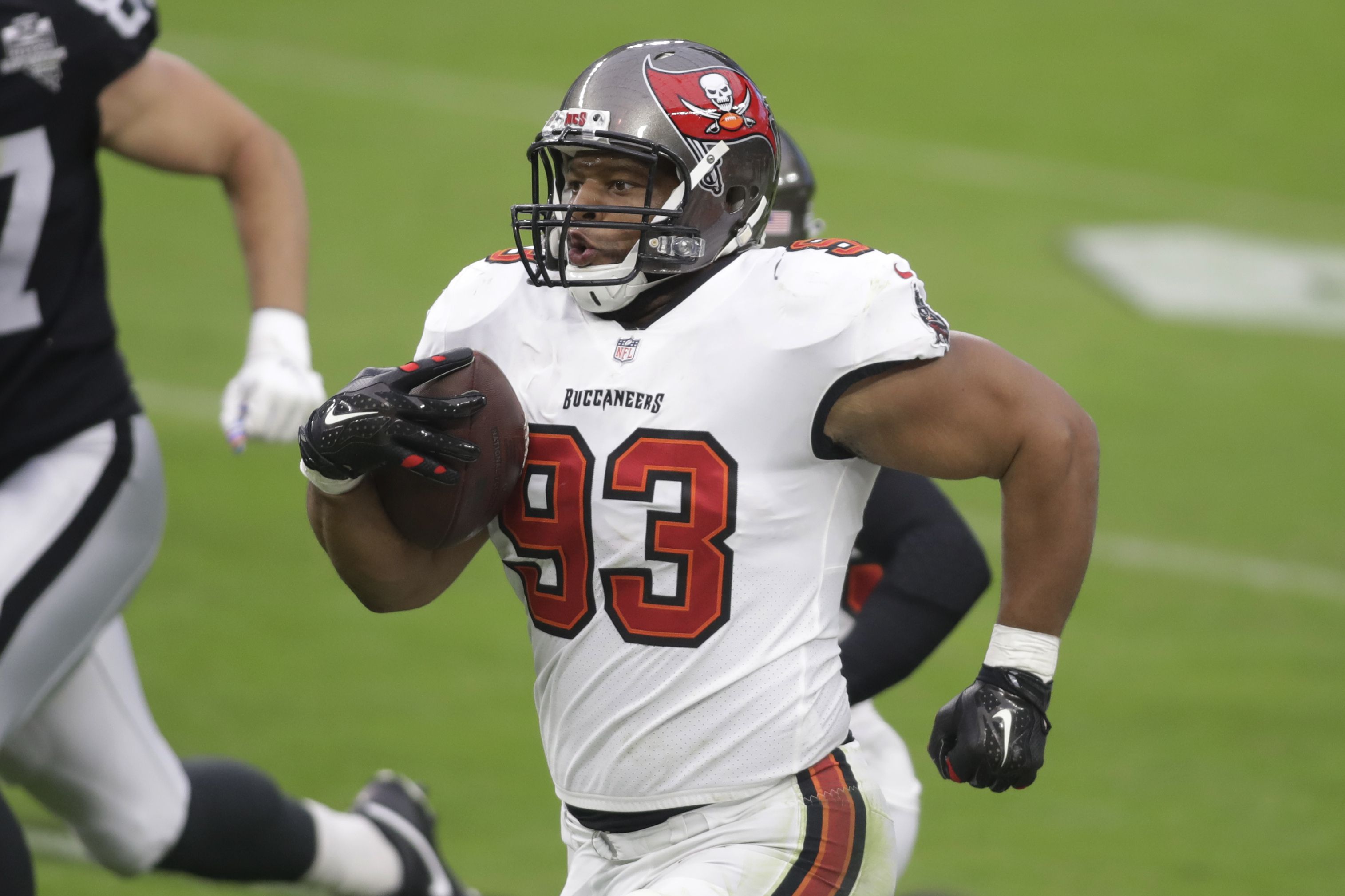 Bucs Free Agency 2021: Defensive Lineman Ndamukong Suh