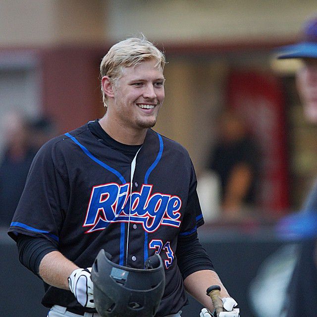 Men's Varsity Baseball - Oak Ridge High School Athletics