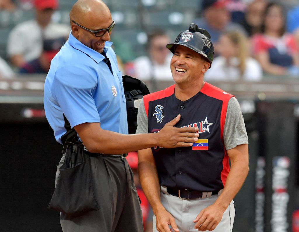 Omar Vizquel eager to launch managerial career in White Sox' system -  Chicago Sun-Times