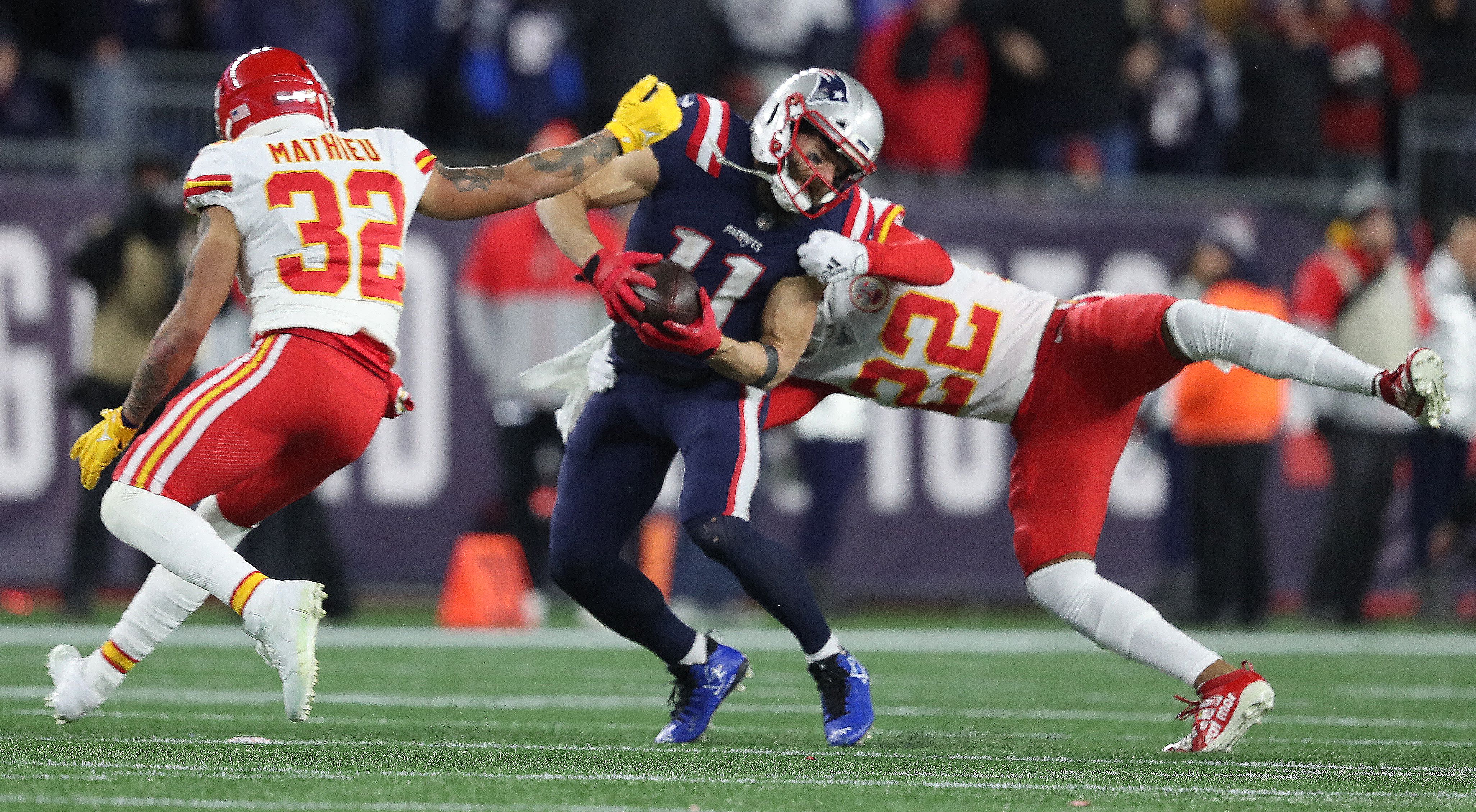 Bengals show guts and gumption, come from behind on Chiefs to clinch AFC  North - The Boston Globe