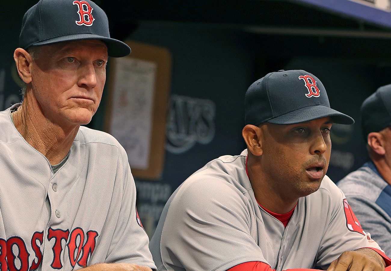 MLB rumors: Door open for Alex Cora to replace Ron Roenicke as Red