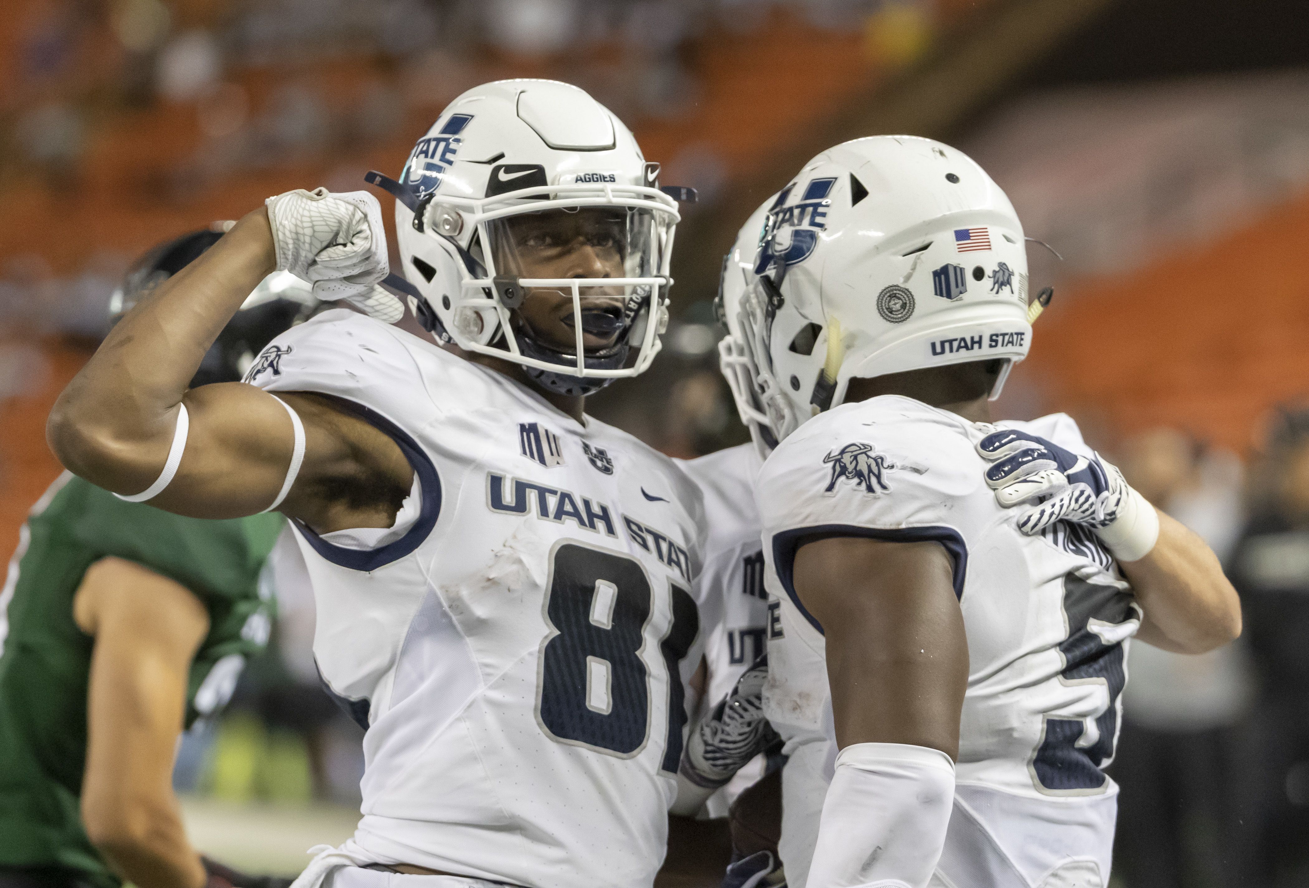 Former USU QB Scores Twice On Thursday Night Football