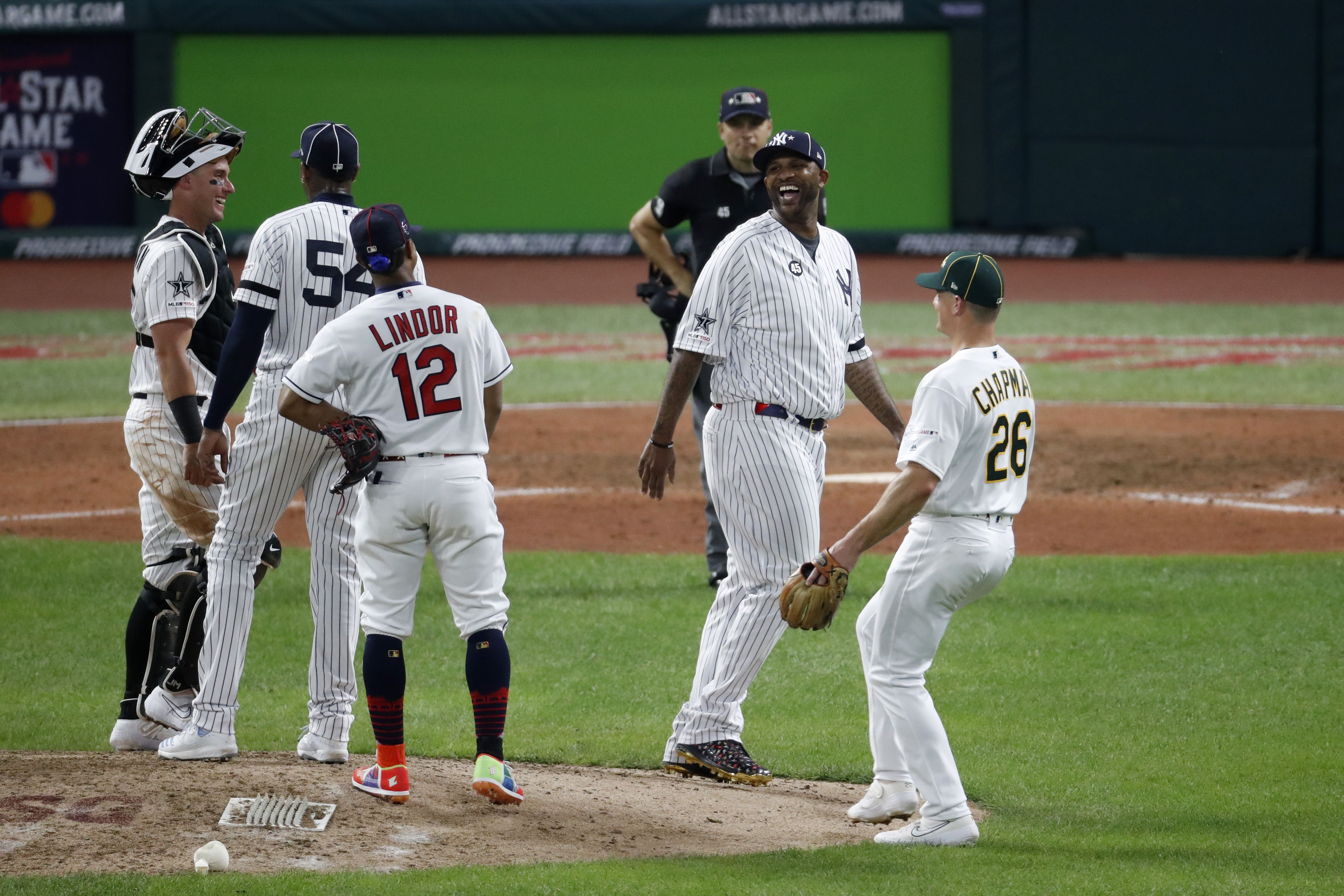 Twins' Berrios, Cubs' Baez turn All-Star Game into family time