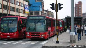 120613184825_public_transport_transmilenio_colombia_304x171_transmilenio.jpg