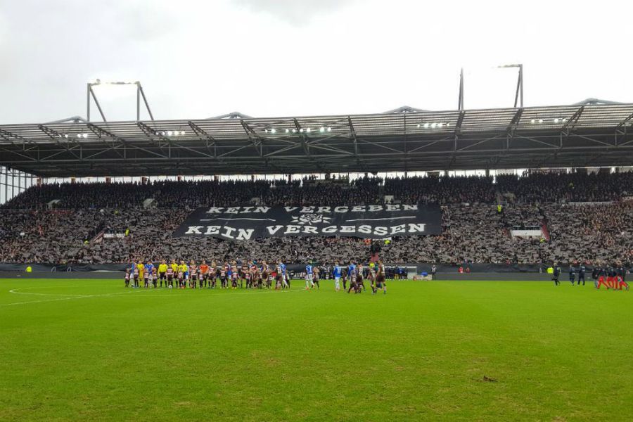 ST Pauli. Homenaje Holocausto