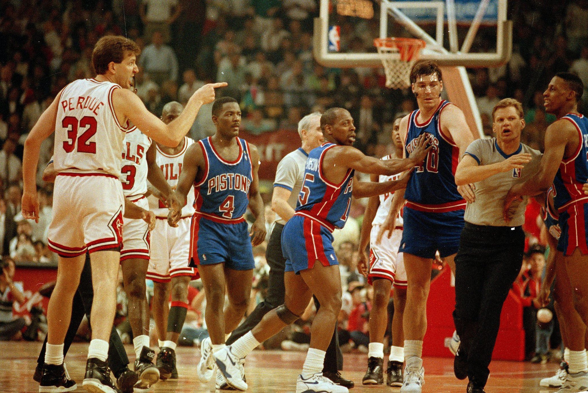 1988/89 Detroit Pistons (NBA Champions!) Team Signed Basketball BAS LOA