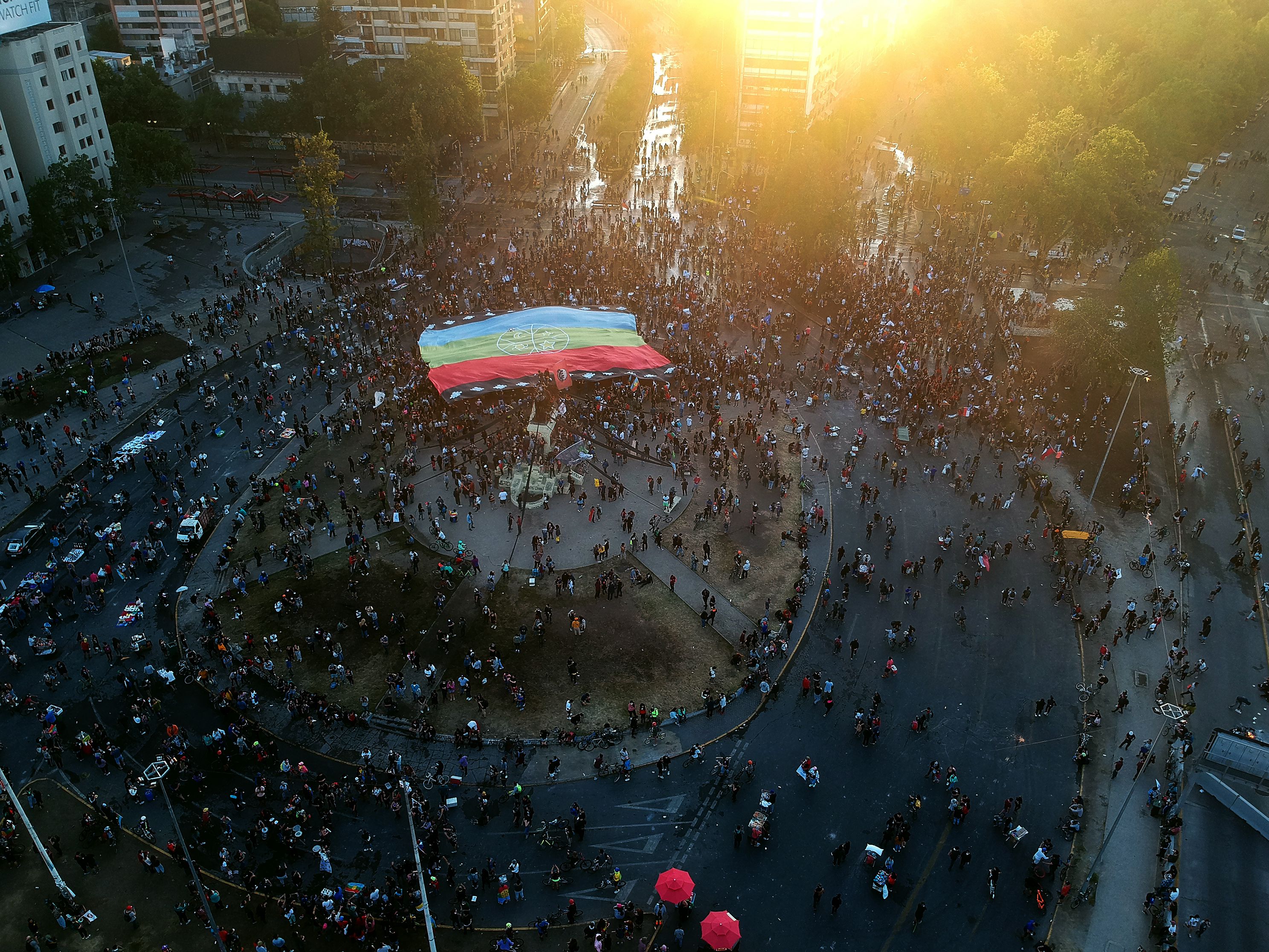 PLAZA ITALIA ANTES DEL CONTEO DE VOTOS