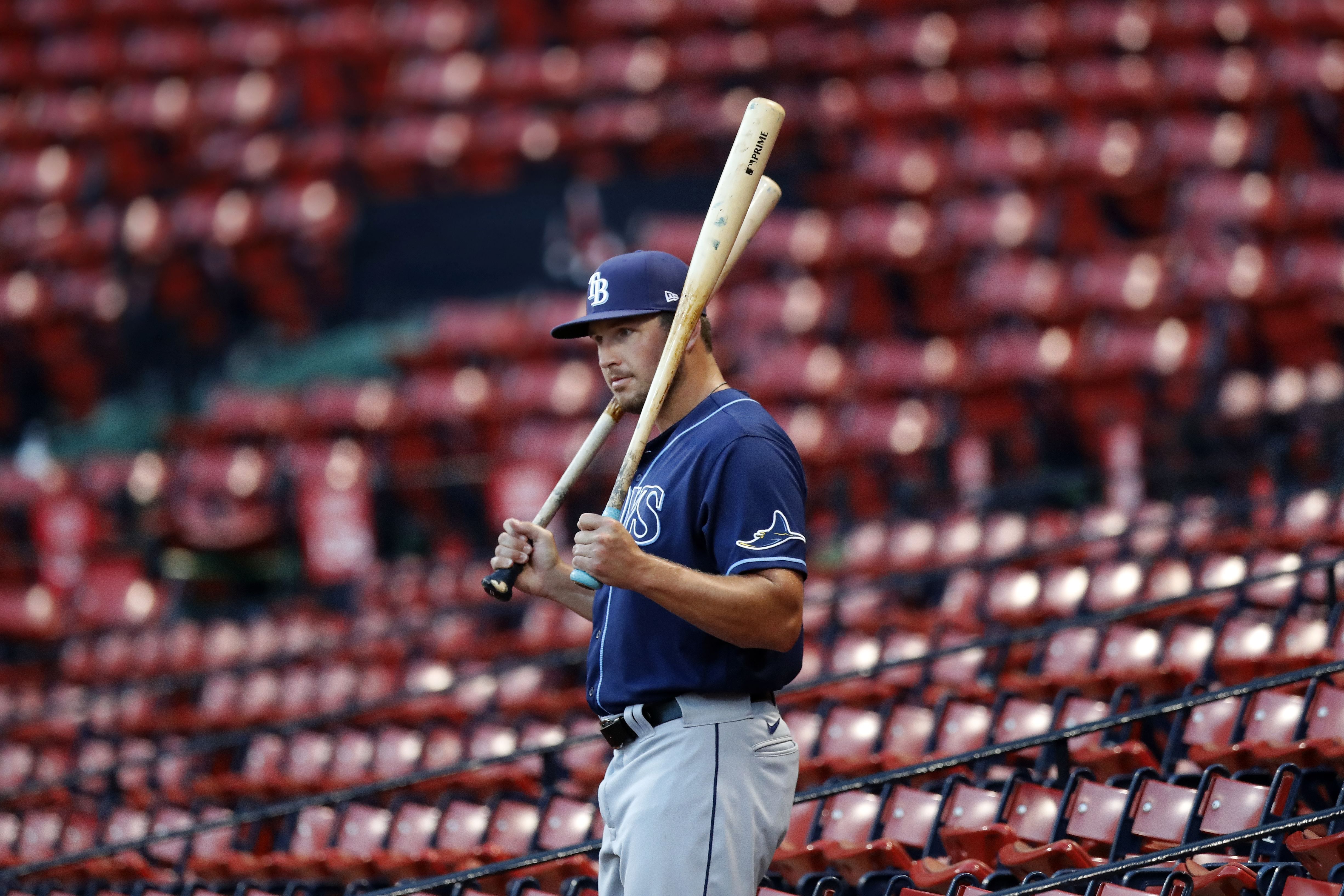 Red Sox sign former Padres, Rays outfielder Hunter Renfroe to one