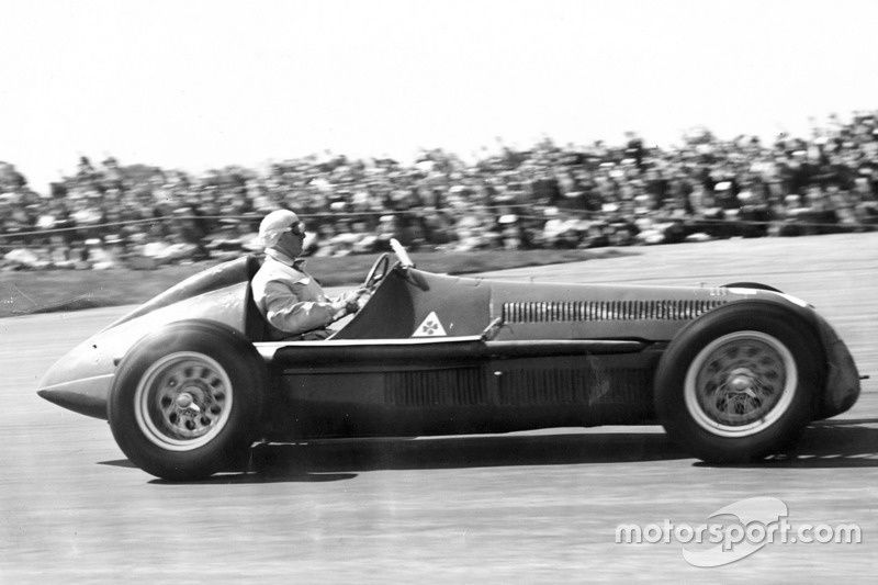 1950 f1-british-gp-1950-giuseppe-farina-alfa-romeo-158