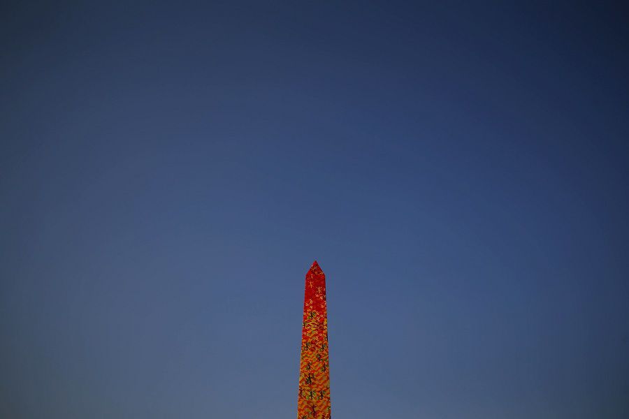 Obelisco de Plaza Italia es tejido a crochet en nueva edicion de Hecho en Casa Festival