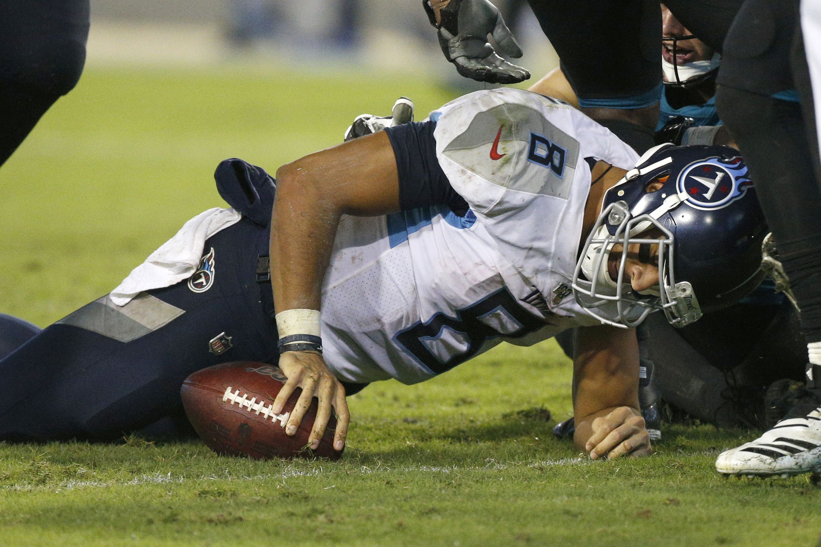 Marcus Mariota Mic'd Up for Dominating 4 TD Game, Jaguars vs. Titans